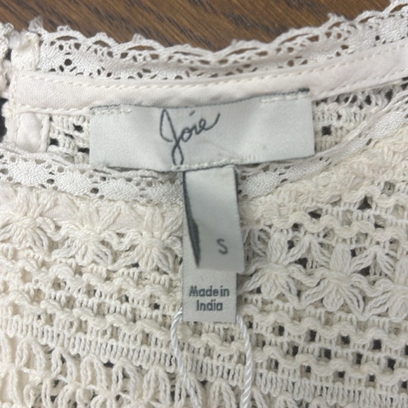 JOIE BNWT Boho Fringe Crochet Top - Picture 3 of 10